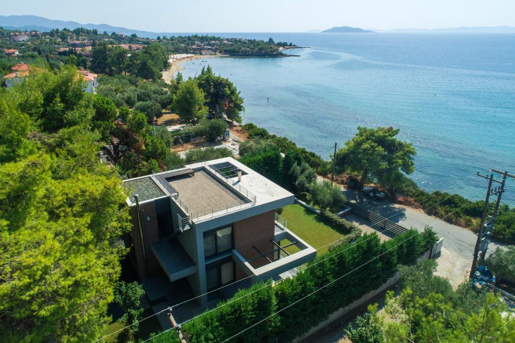 Elia Seafront Villa Nikiti - Sithonia