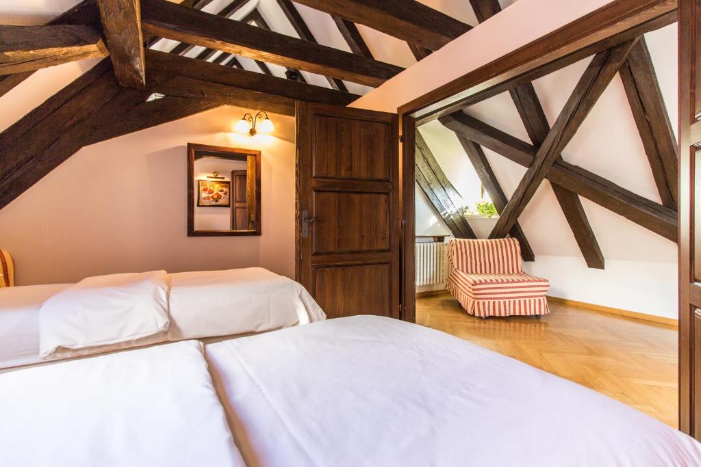 Residence Thunovska - 19