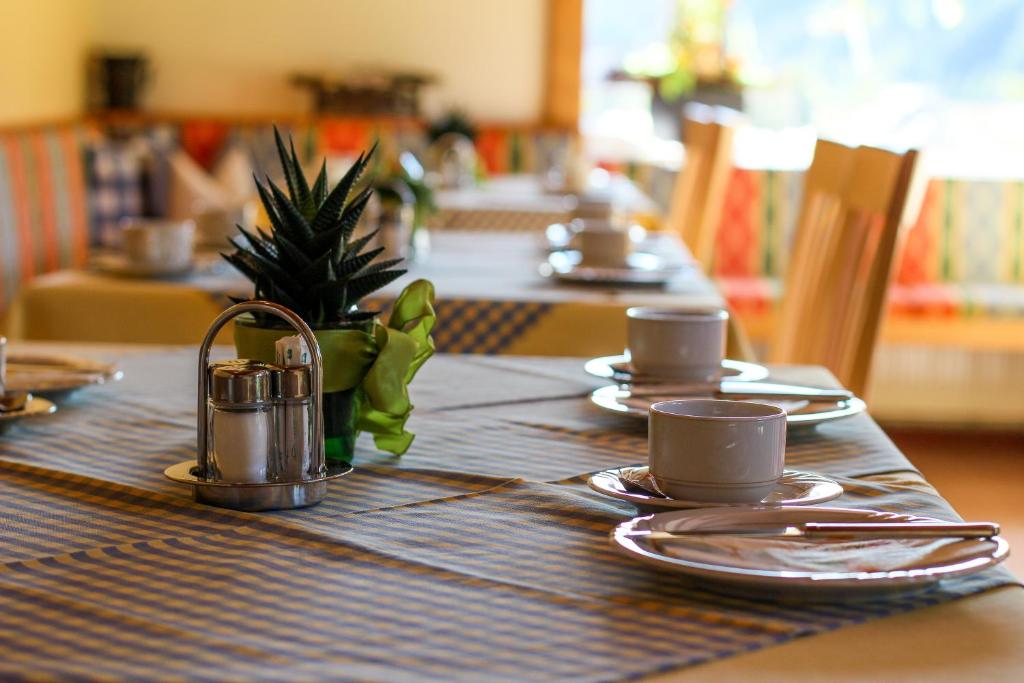 Restaurace v ubytování Hotel Garni Sonnblick