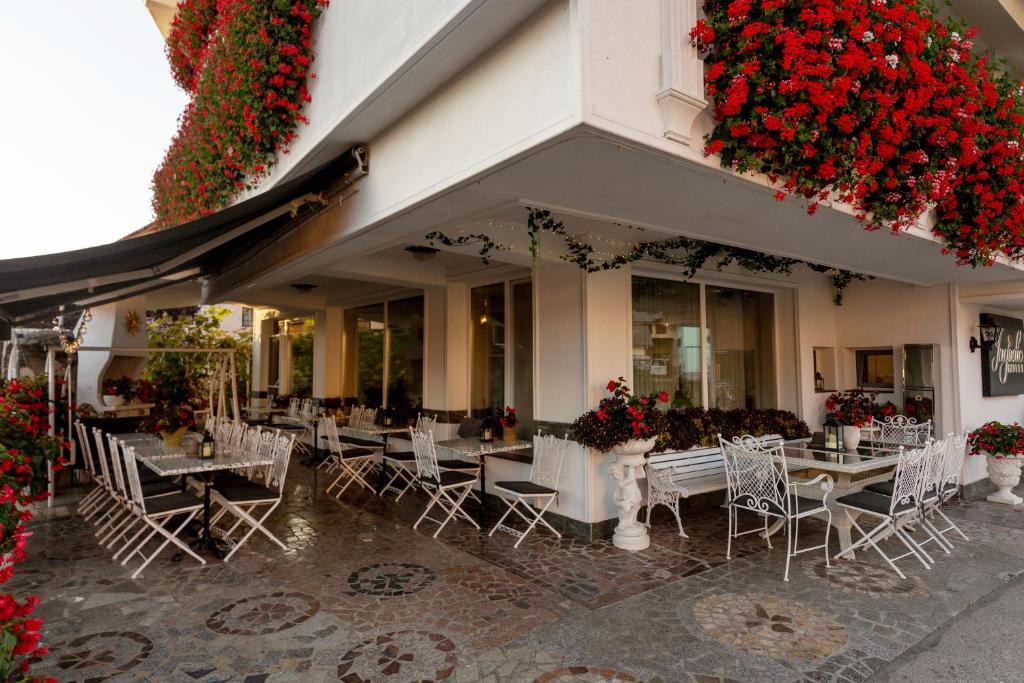Restaurace v ubytování Jagodic Garni Hotel