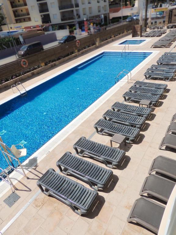 Bazén v ubytovaní Hotel Cesar Augustus alebo v jeho blízkosti