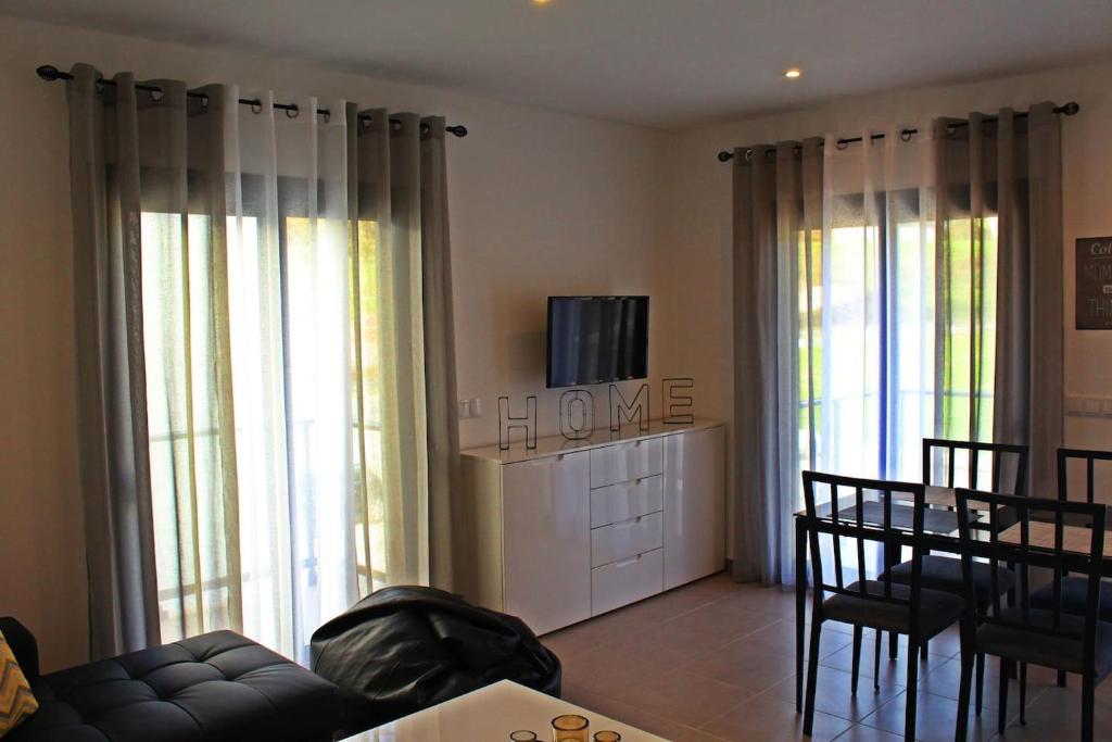 What a Life! Apartment 3