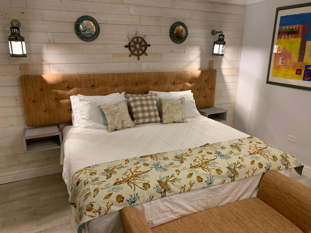 RAIROYALE AT SAND CASTLES - One-Bedroom Apartment