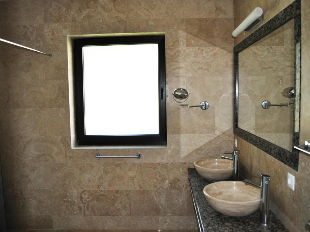 Transylvania Villa & Spa - 11