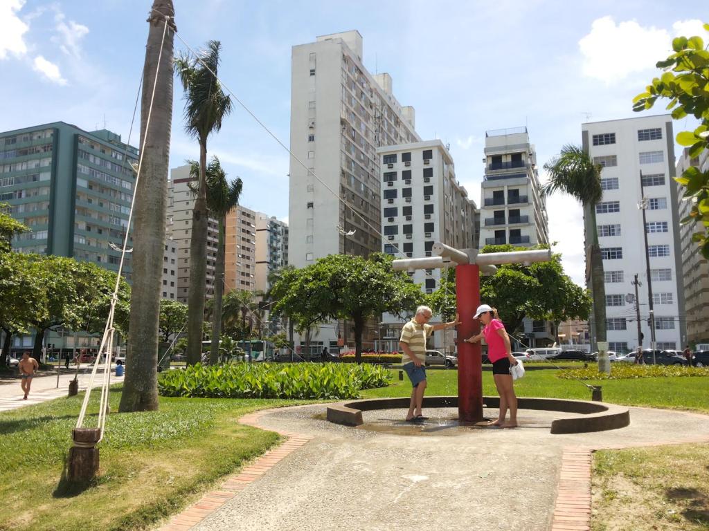  Santos - Apartamento Frente Mar C/ Ar Condicionado/ Garagem Privativa/Internet/TV a Cabo