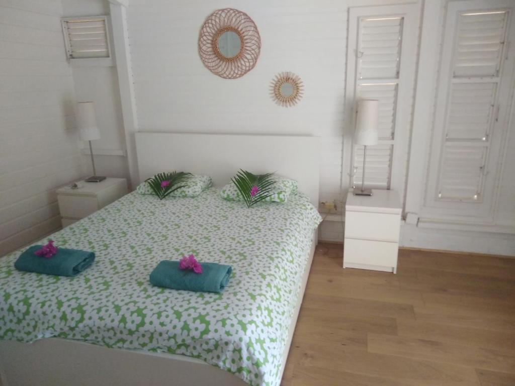 Postel nebo postele na pokoji v ubytování Tartane Grand Appartement Vue Mer