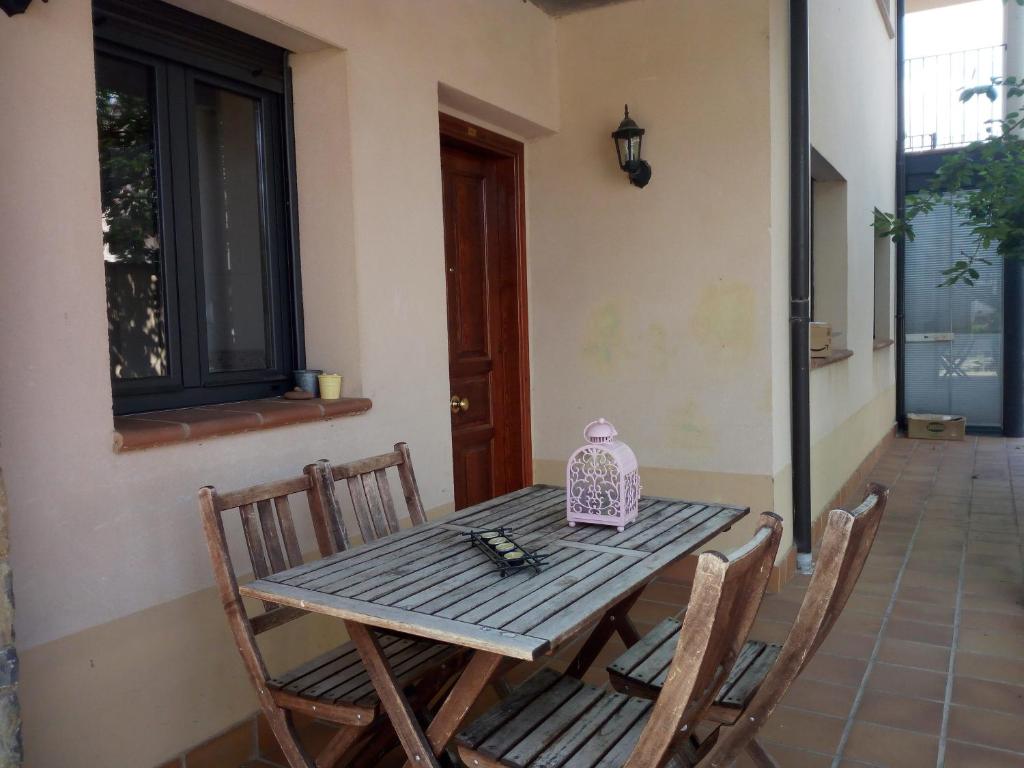 Apartamento Paola. Prepirineo. Senderismo, relax... - Housity