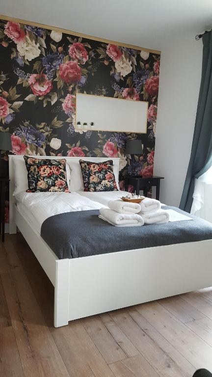 Postel nebo postele na pokoji v ubytování Pasta Factory Guest Rooms