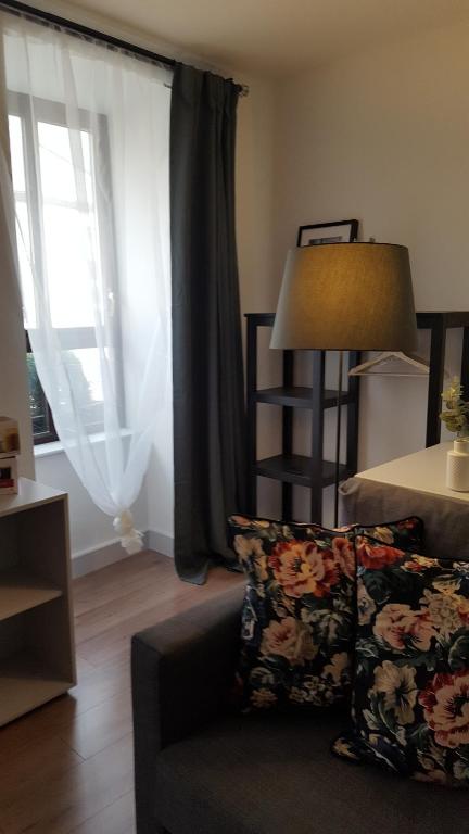 Postel nebo postele na pokoji v ubytování Pasta Factory Guest Rooms