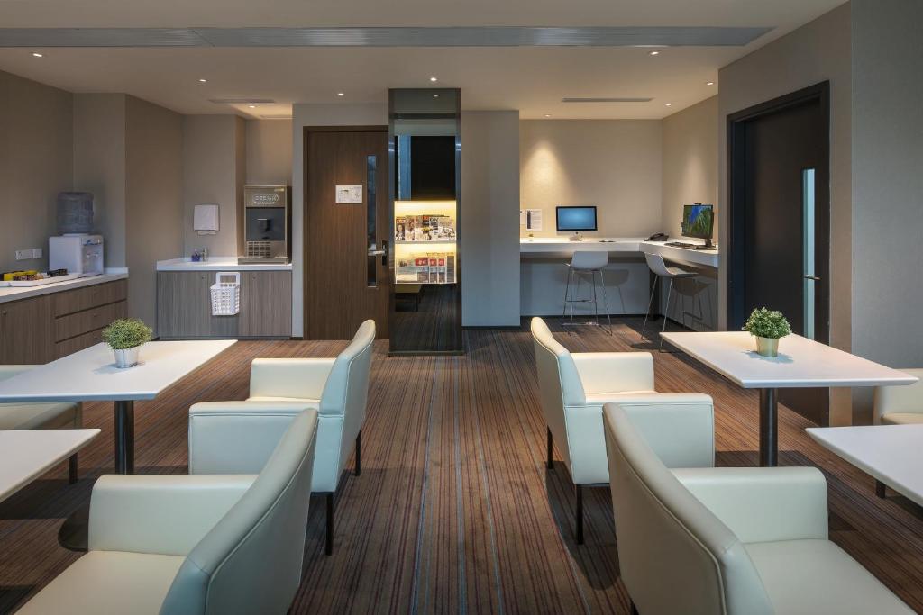 Posezení v ubytování Holiday Inn Express Hong Kong Kowloon CBD2 by IHG