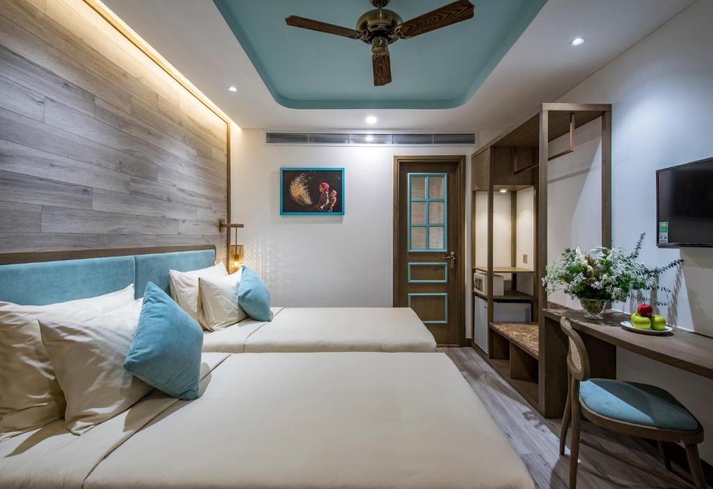 Phòng Superior 2 Giường Đơn (Cửa sổ Bên Trong) + Trà Chiều Miễn phí