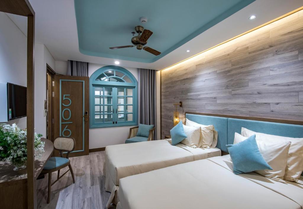 Phòng Deluxe 2 Giường Đơn (Cửa Sổ Bên Trong) + Trà Chiều Miễn Phí