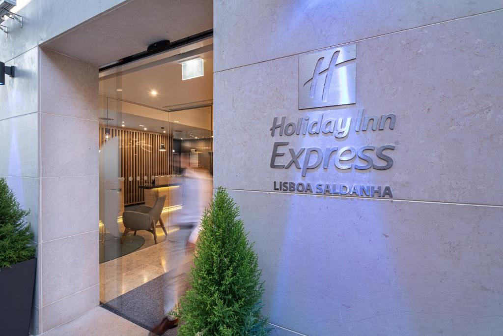 Foto dalla galleria di Holiday Inn Express - Lisbon - Plaza Saldanha, an IHG Hotel a Lisbona