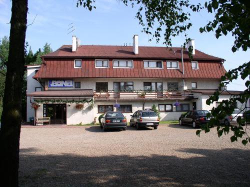 Budova, v ktorej sa hotel nachádza