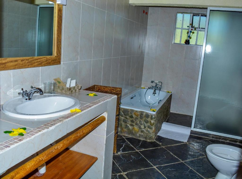 Koupelna v ubytování Mwanzo Lodge