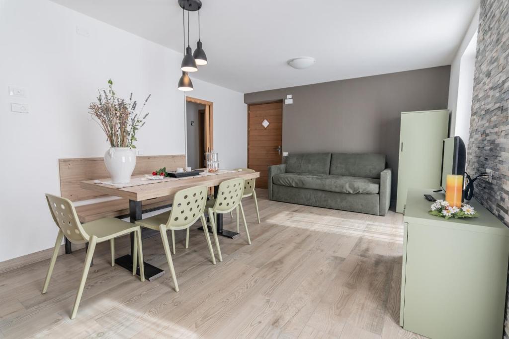 Posedenie v ubytovaní Residence Arnica