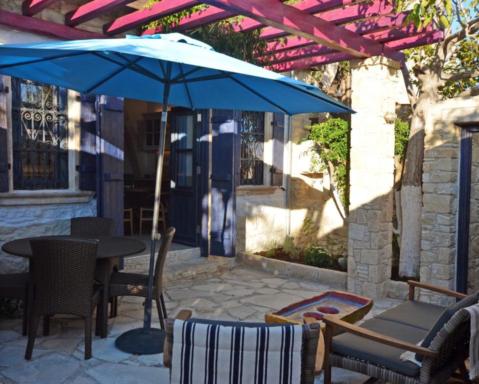 Patio nebo venkovní prostory v ubytování Apokryfo Traditional Guesthouse