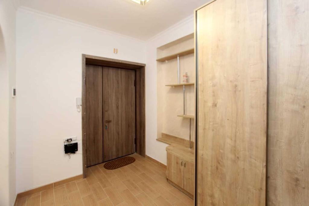 فضای داخلی Sunny Apartment in the center در ایروان - تصویر ۳