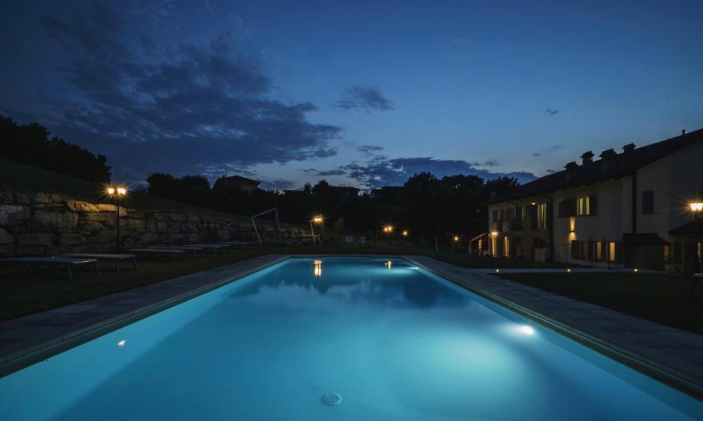 The swimming pool at or close to Resort Limax Acis