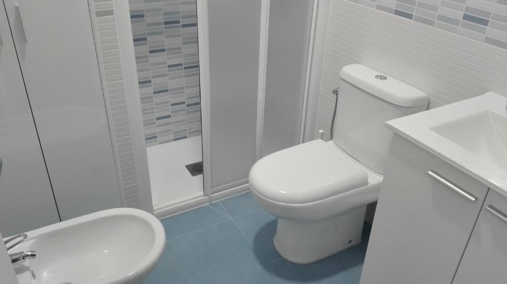 A bathroom at Apartamento Centro Sol Plazuela