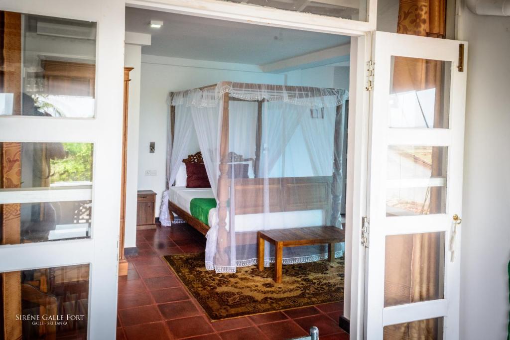 Sirène Galle Fort - 7