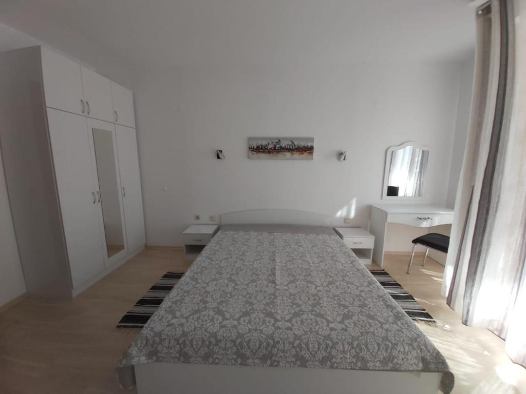 Luxury apartments in St. John Park - Appartamento Con Due Camere Da Letto