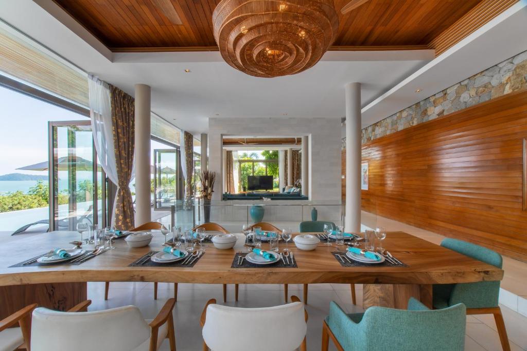 Fotografie z fotogalerie ubytování Villa Skyfall Thailand Phuket v destinaci Panwa pláž