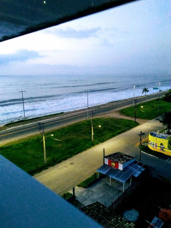  AP LOFT DE FRENTE COM A PRAIA