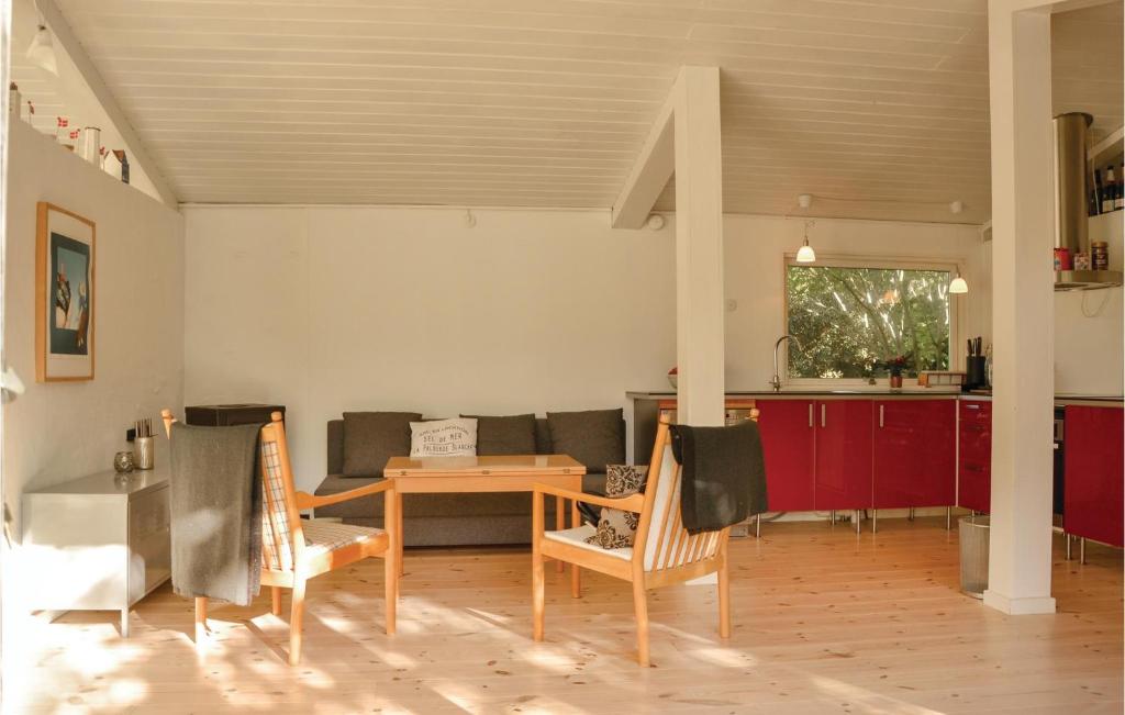 One-Bedroom Holiday Home In Tisvildeleje - One-Bedroom Holiday Home