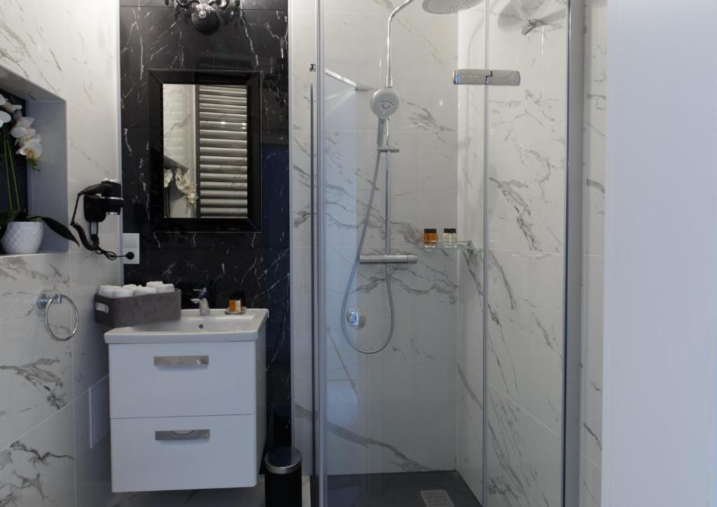 Kúpeľňa v ubytovaní KDRO Apartment Rynek