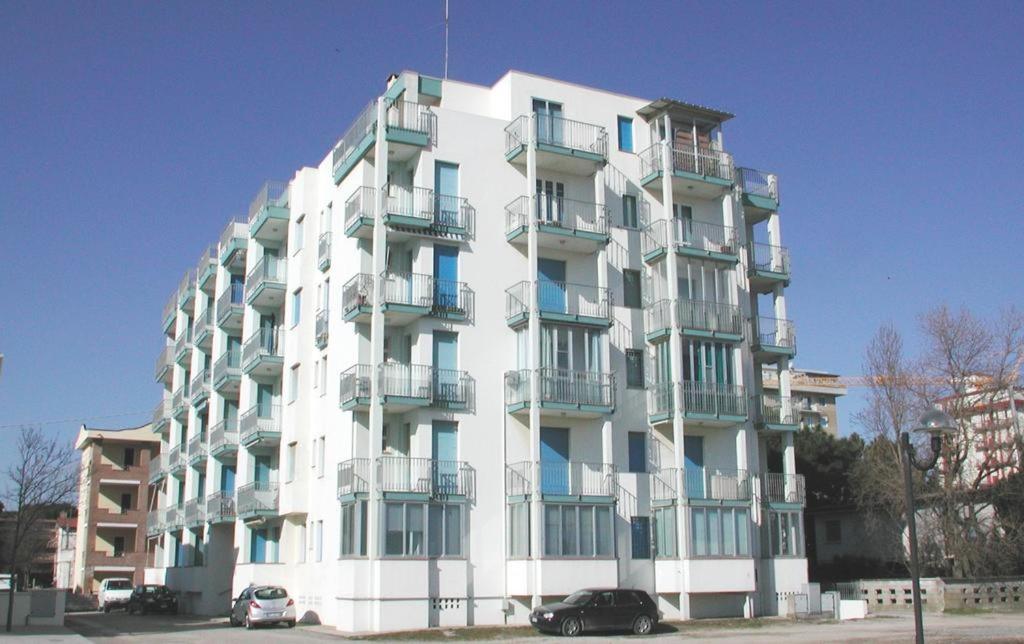Budova, v ktorej sa apartmán nachádza