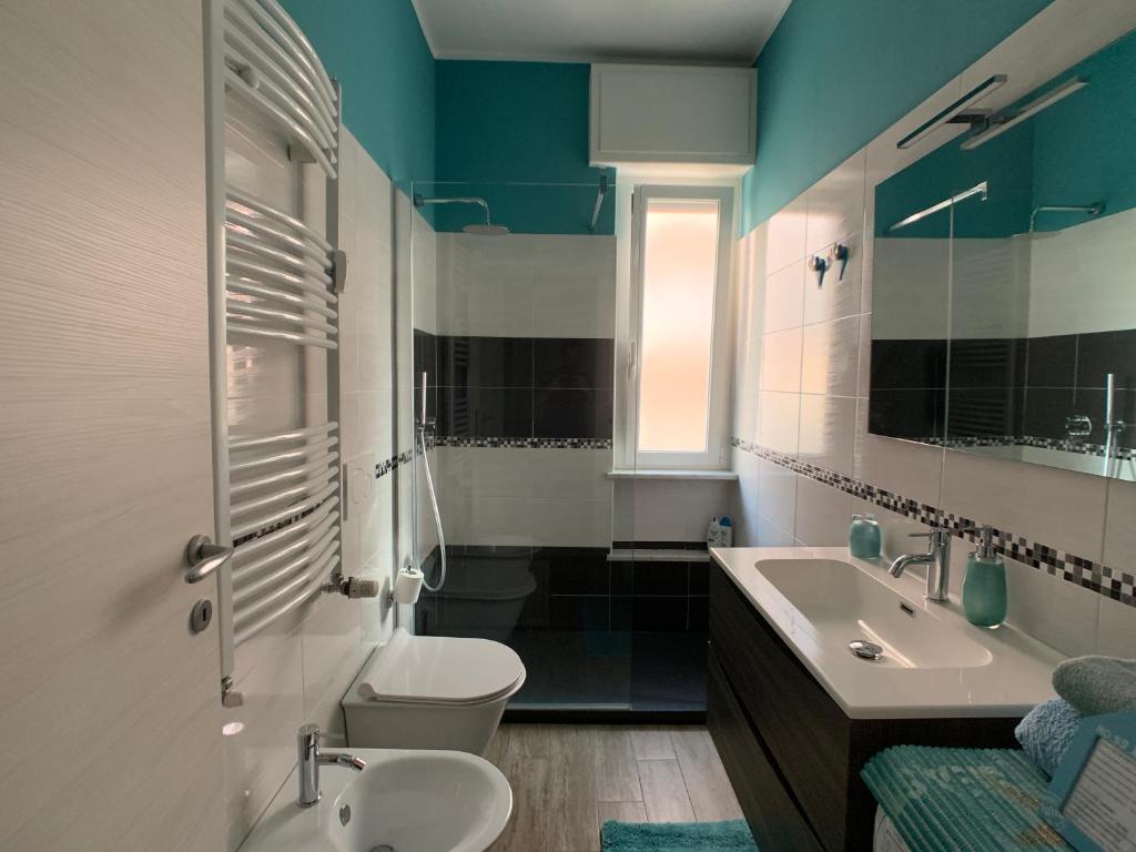 Bagno di Nice and Easy Apartment