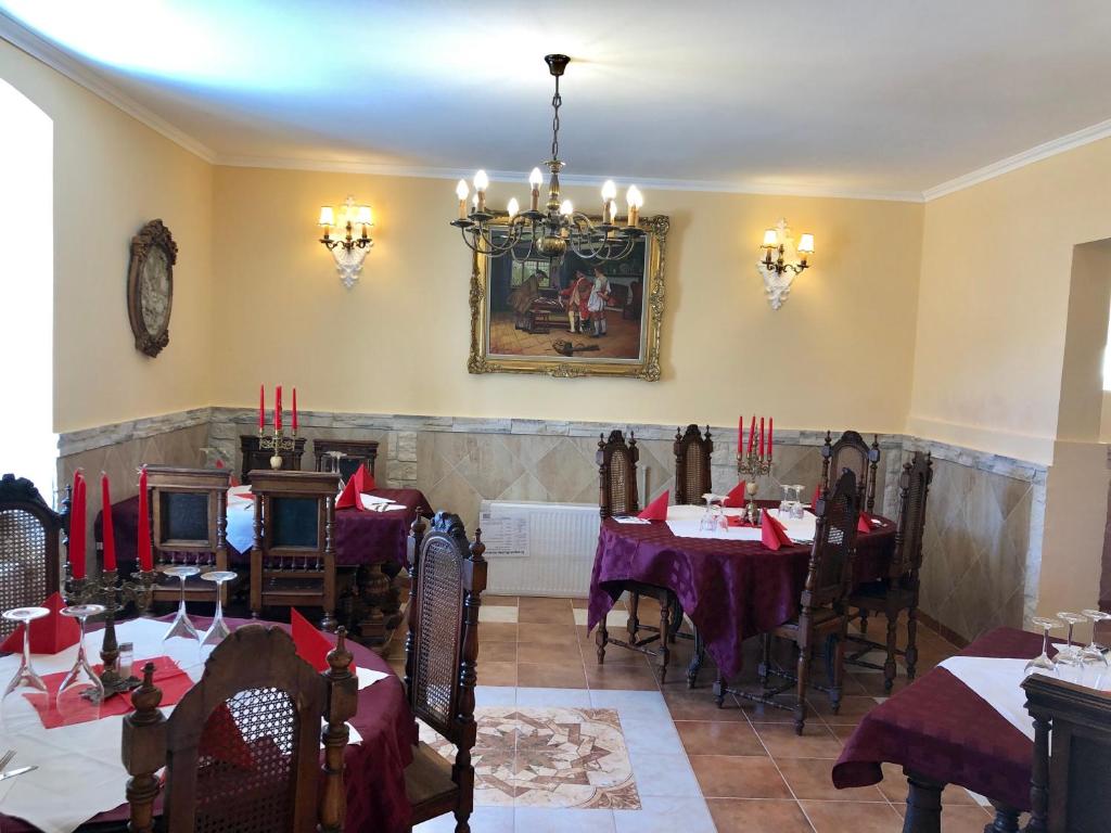 Ein Sitzbereich in der Unterkunft Lambach Villa