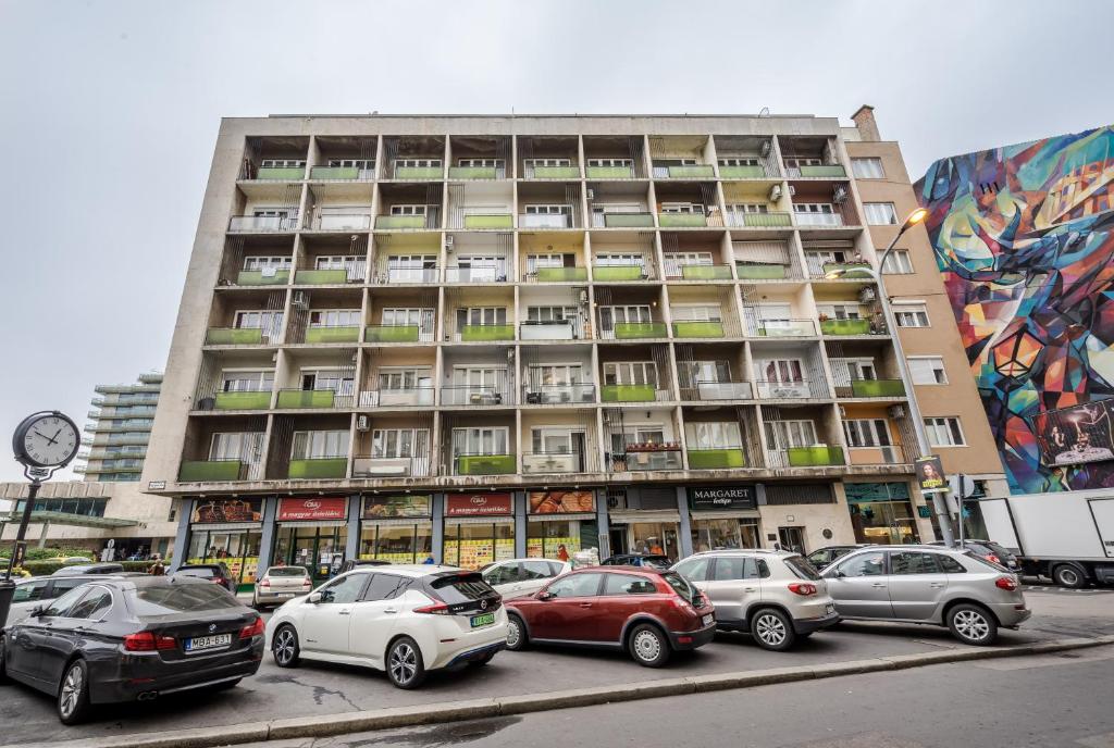 Budova, v ktorej sa apartmán nachádza