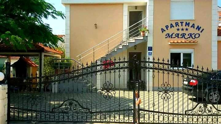 Fotografia z galérie ubytovania Apartments MARKO-Sevid-20m from the beach v Sevide