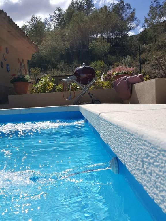 Bazén v ubytování Casa Jetizo nebo v jeho okolí