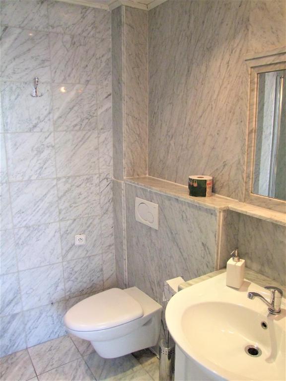 Koupelna v ubytování Charles Bridge Suites