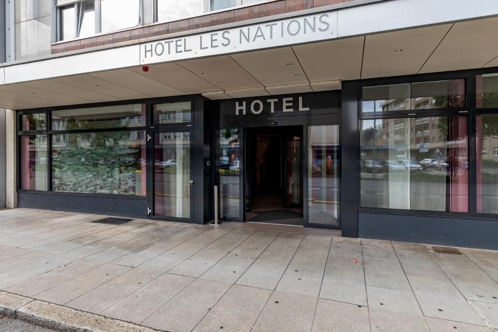 Budova, kde se hotel nachází