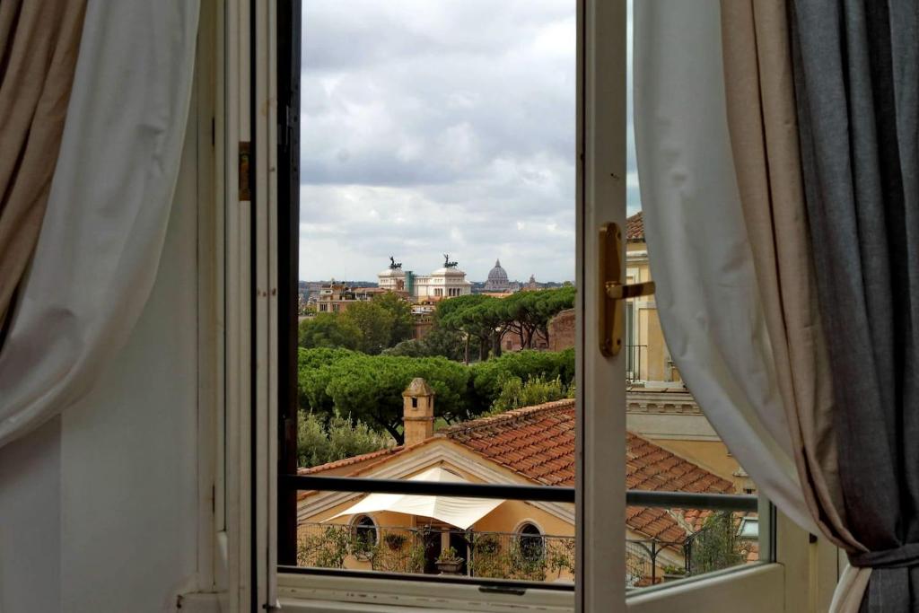 Výhľad na mesto Rím alebo výhľad na mesto priamo z apartmánu