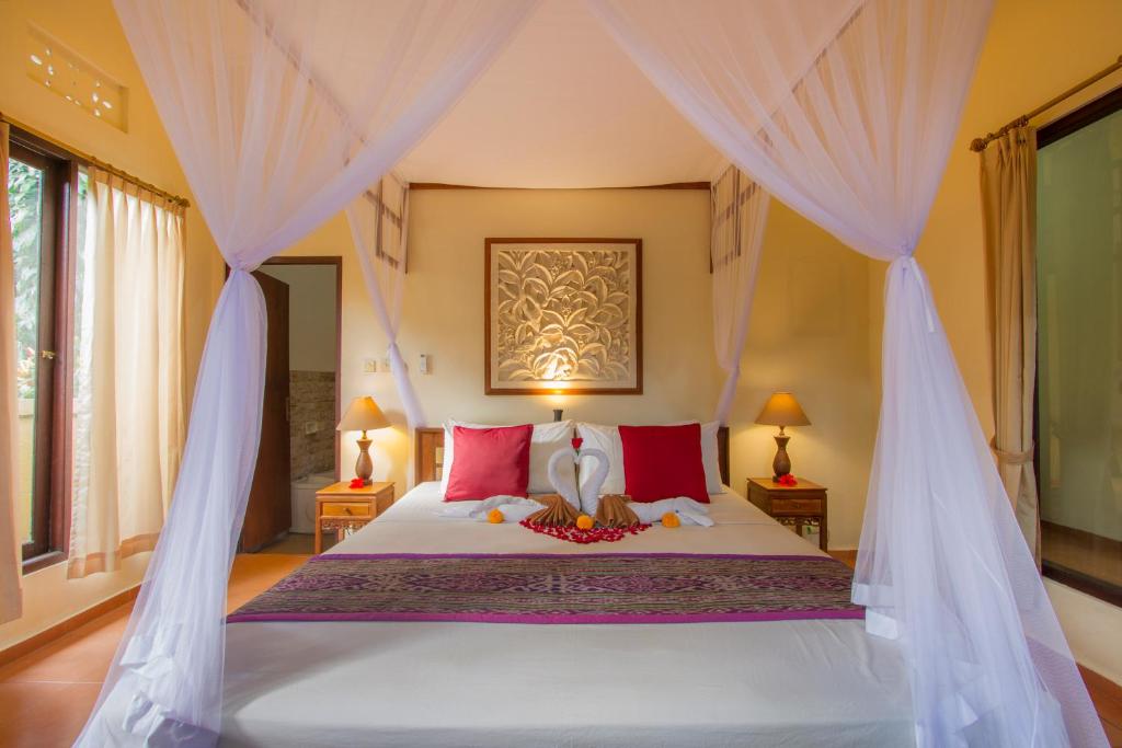 Kukuh House Ubud - Deluxe Double Room With Balcony