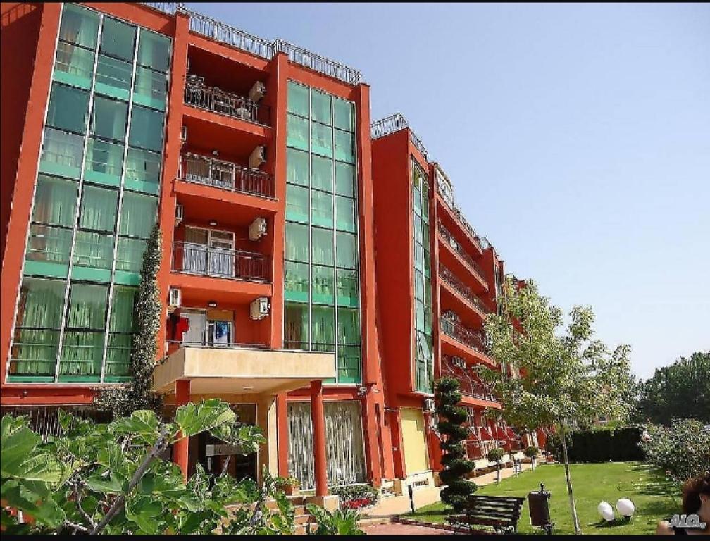 Апартамент в Афродита 1
