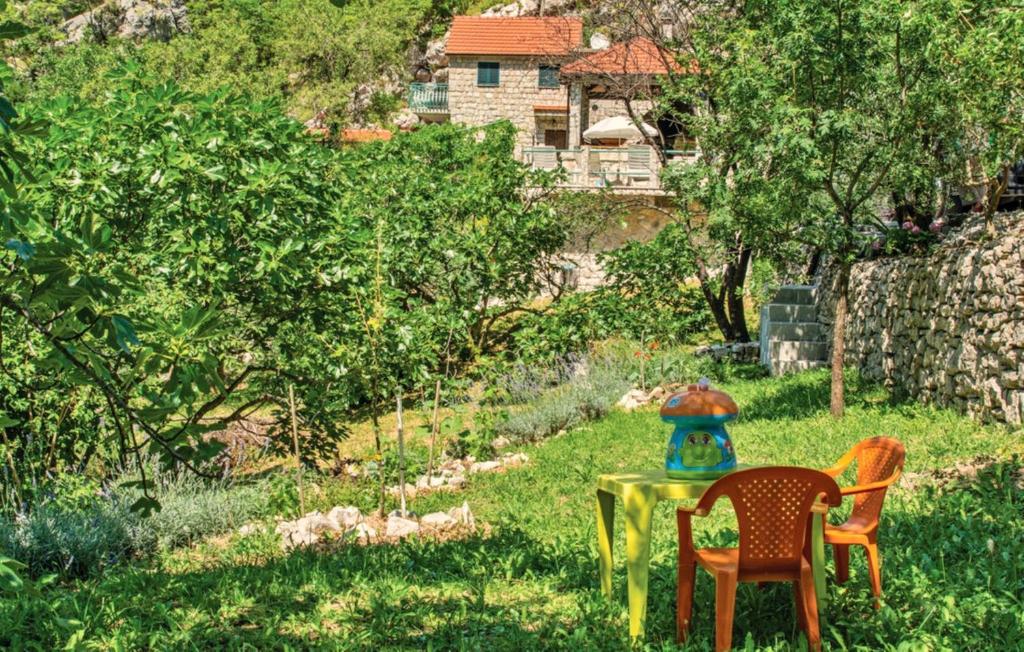 Vonkajšia záhrada v ubytovaní Holiday Home with a Private Pool