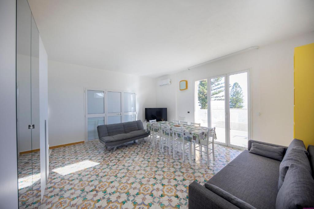 A television and/or entertainment centre at Villa Francesca 30 Pax Sicily sul mare
