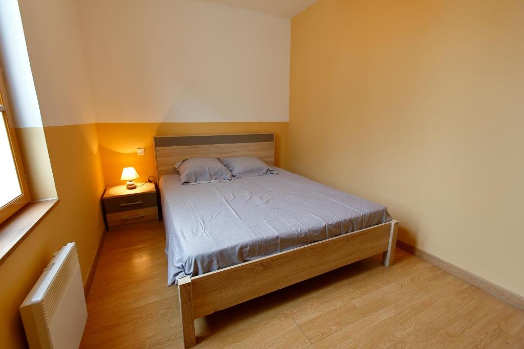 Appart'Hôtel de la Tour - Appartement Met één Slaapkamer Met Een Bankje