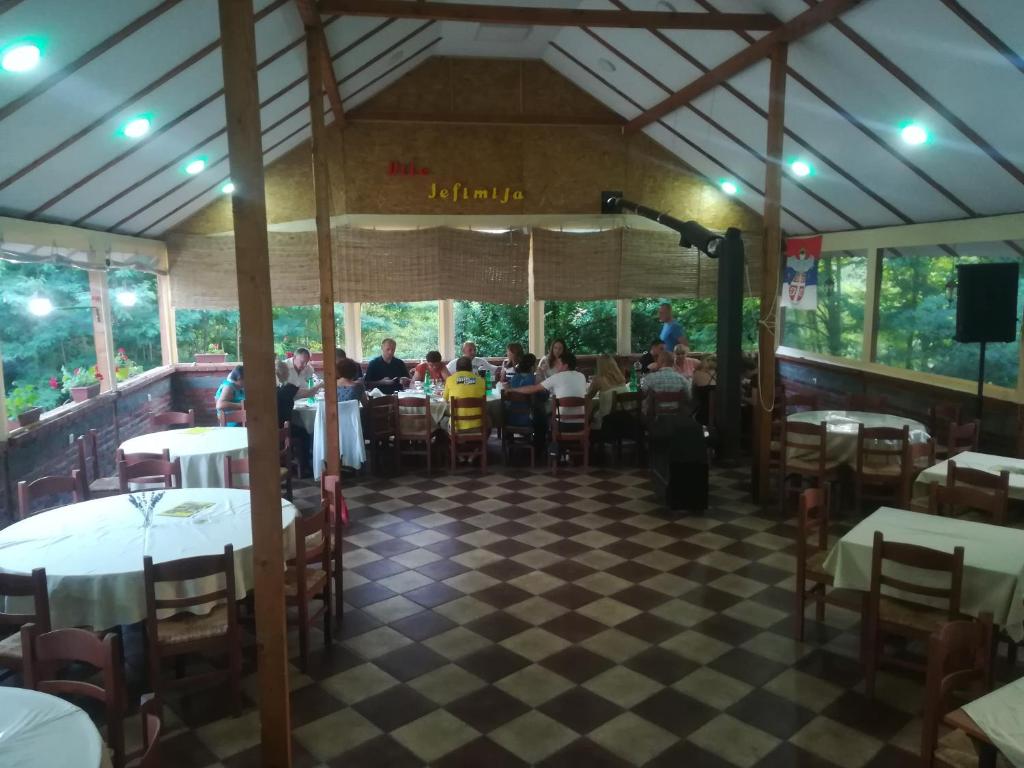 Restaurace v ubytování Vile Jefimija