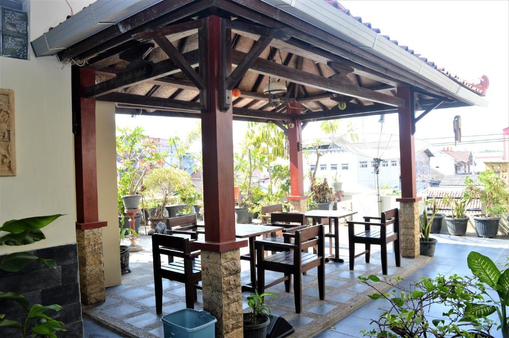 Balkón nebo terasa v ubytování Hotel Mataram 2 Malioboro