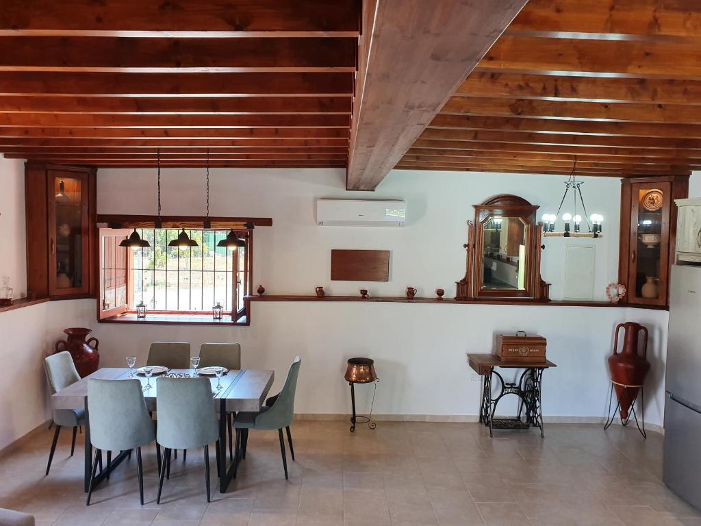 Fotografie z fotogalerie ubytování Villa Yioukkas v destinaci Paphos City