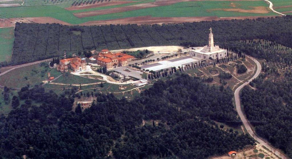 Letecký snímek ubytování Hotel Los Olivos