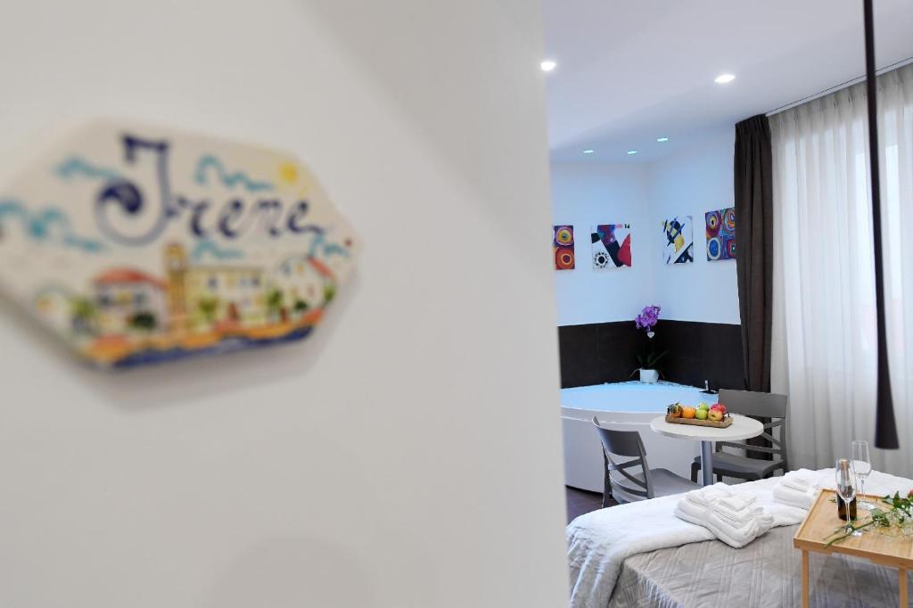 B&B IN CENTRO STORICO SALERNO - 8