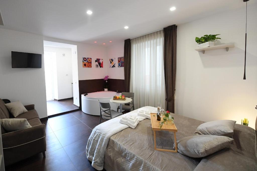 B&B IN CENTRO STORICO SALERNO - 12